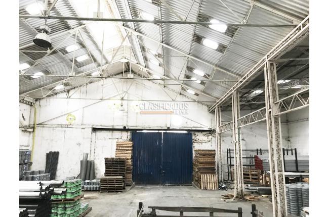 Locales y Bodegas, Alquiler, Las Delicias - $15.000.000