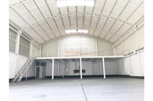 Locales y Bodegas, Alquiler, Yumbo - $9.000.000