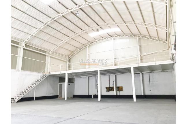 Locales y Bodegas, Alquiler, Yumbo - $9.000.000