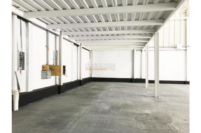 Locales y Bodegas, Alquiler, Yumbo - $9.000.000