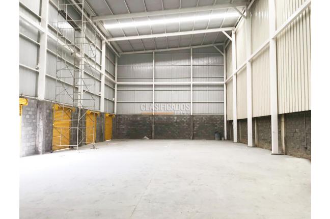 Locales y Bodegas, Alquiler, Yumbo - $17.000.000