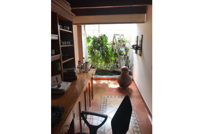 Apartamentos, Venta, Centenario - $780.000.000