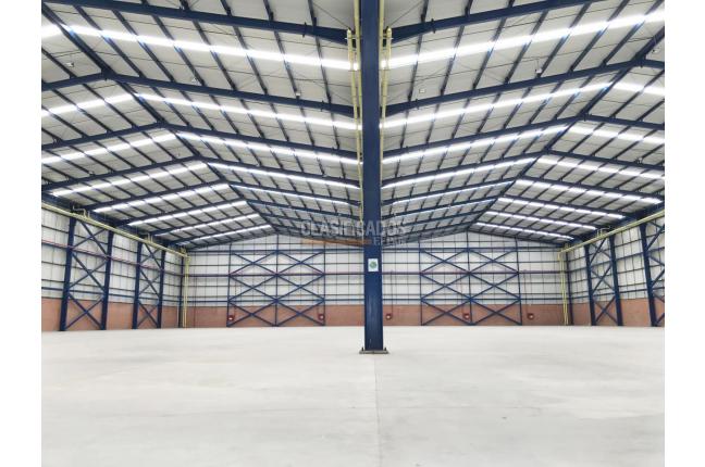 Locales y Bodegas, Alquiler, Yumbo - $135.000.000