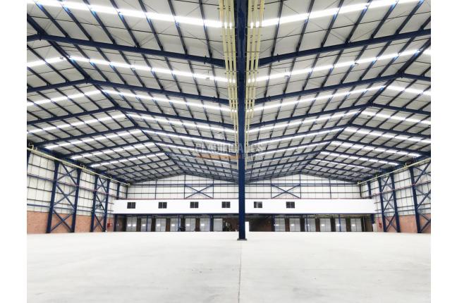 Locales y Bodegas, Alquiler, Yumbo - $135.000.000