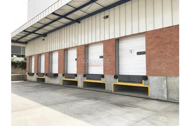 Locales y Bodegas, Alquiler, Yumbo - $135.000.000