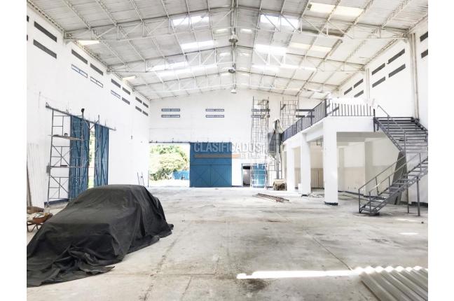 Locales y Bodegas, Alquiler, Yumbo - $13.345.000