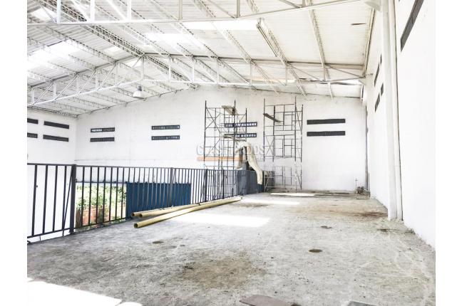 Locales y Bodegas, Alquiler, Yumbo - $13.345.000