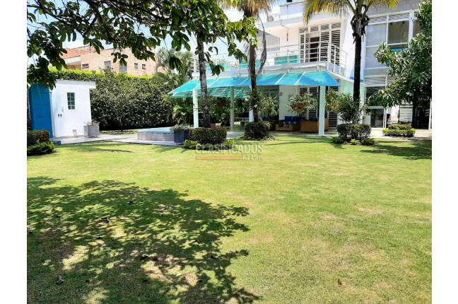 Casas, Venta en Solares La Morada