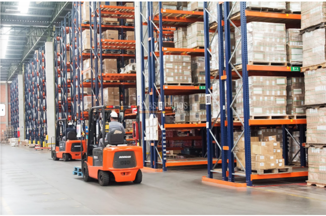 Locales y Bodegas, Alquiler, Madrid - $101.500.000