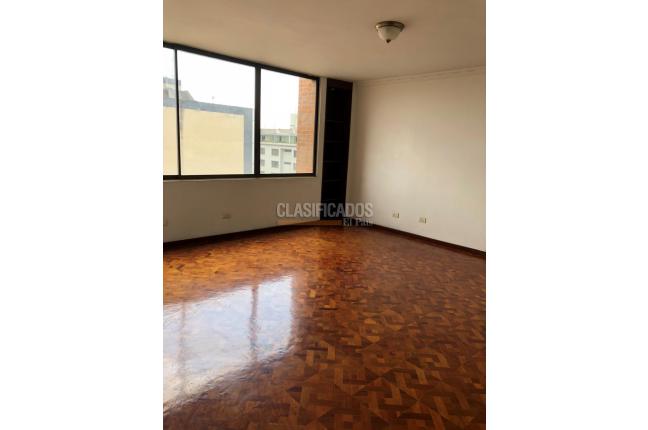 Apartamentos, Venta, Versalles - $550.000.000