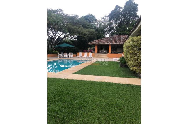 Casas, Venta en Pance