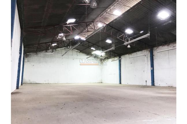 Locales y Bodegas, Alquiler, Yumbo - $8.500.000