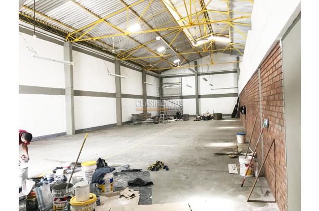 Locales y Bodegas, Alquiler en Yumbo