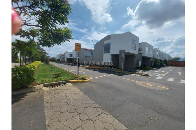 Casas, Venta, Ciudad Country