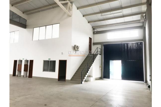 Locales y Bodegas, Alquiler en Evaristo García