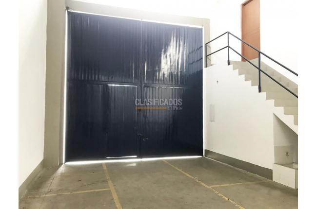 Locales y Bodegas, Alquiler, Evaristo García - $12.000.000