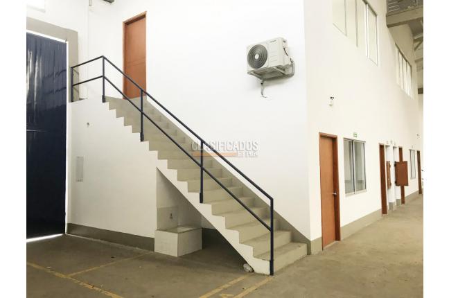 Locales y Bodegas, Alquiler en Evaristo García