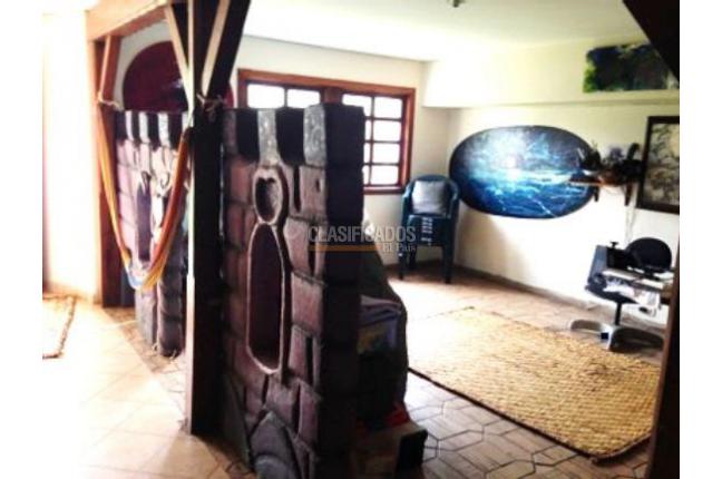 Casas, Venta, Bellavista - $1.346.000.000