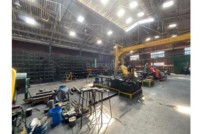 Locales y Bodegas, Venta, Santander - $5.500.000.000