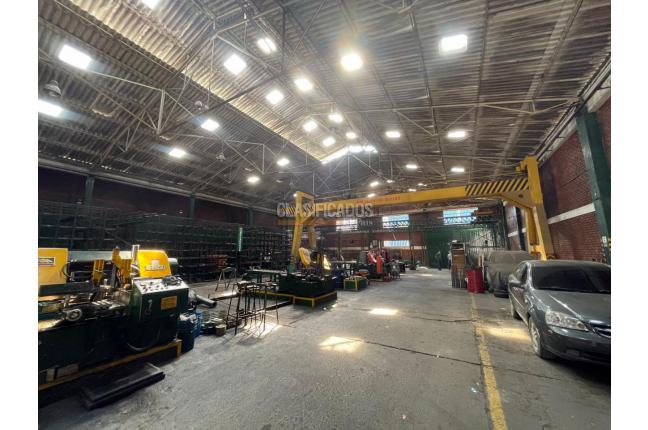 Locales y Bodegas, Venta, Santander - $5.500.000.000