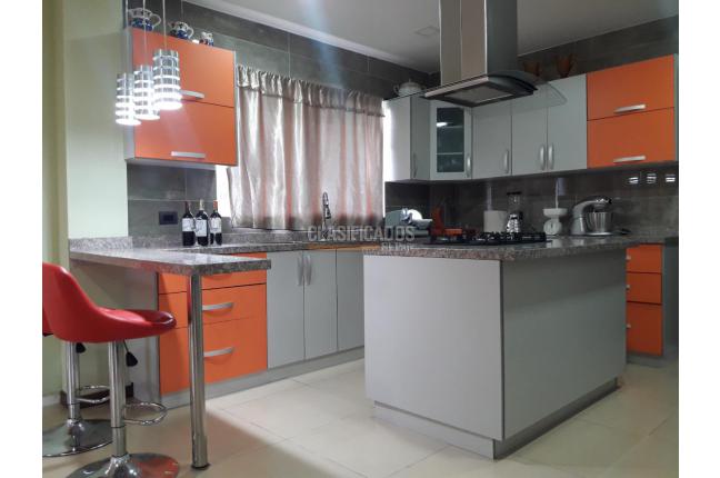 Casas, Venta, Alfaguara - $690.000.000