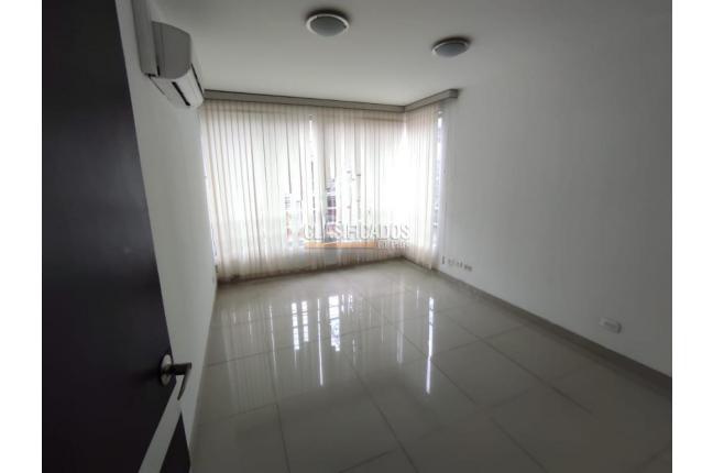 Oficinas y Consultorios, Alquiler, 3 de Julio - $2.800.000