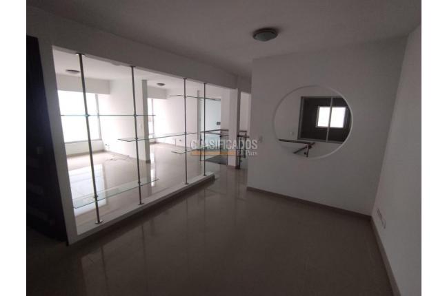Oficinas y Consultorios, Alquiler, 3 de Julio - $2.800.000