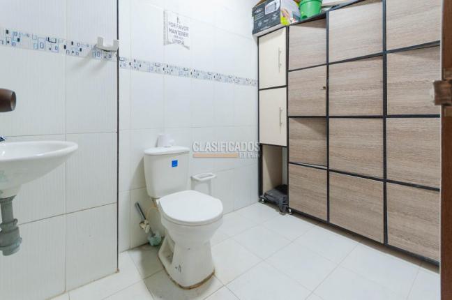 Locales y Bodegas, Venta, 3 de Julio - $1.500.000.000