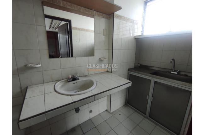 Oficinas y Consultorios, Alquiler, Acopi - $550.000