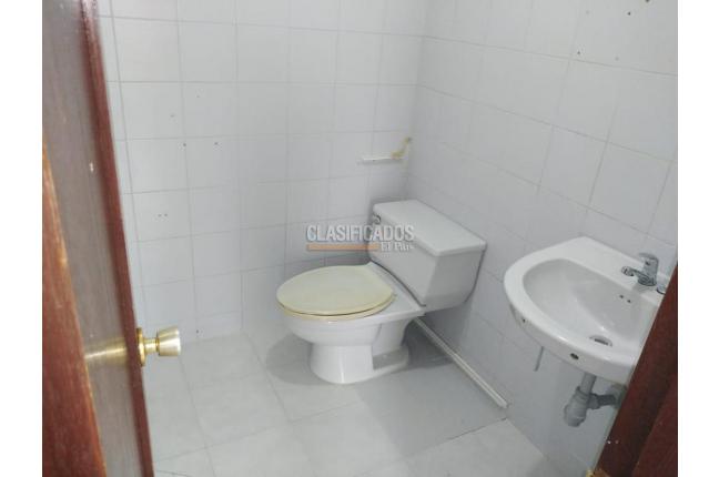 Oficinas y Consultorios, Alquiler, Centenario - $1.576.000