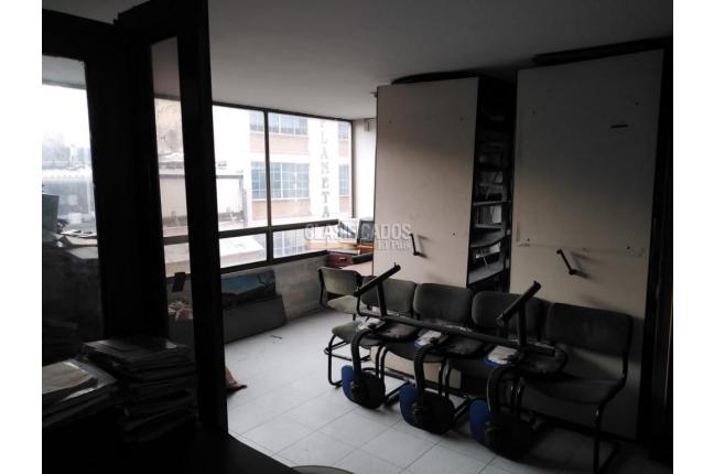 Oficinas y Consultorios, Alquiler, Alameda - $955.000