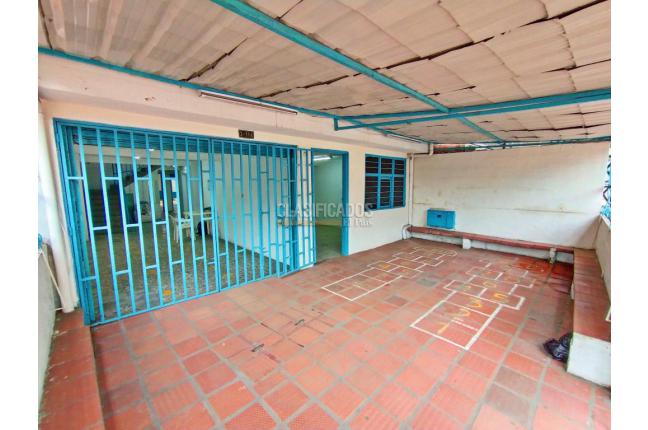 Edificios, Venta, 3 de Julio - $550.000.000