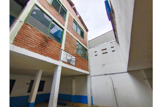 Edificios, Venta, 3 de Julio - $550.000.000