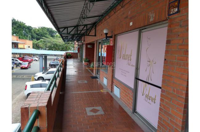 Locales y Bodegas, Venta, Barranquilla - $180.000.000