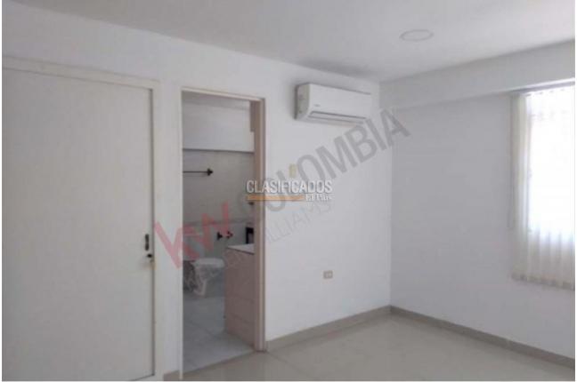 Oficinas y Consultorios, Alquiler, Acopi - $2.200.000