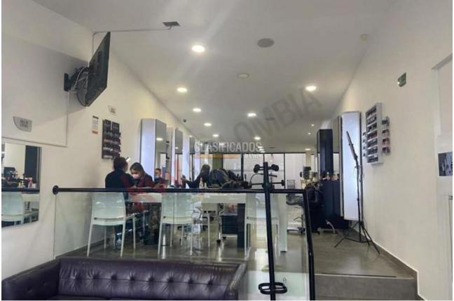 Locales y Bodegas, Venta, Bogotá - $3.000.000.000