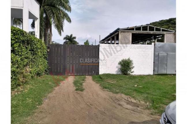 Lotes, Venta, 3 de Julio - $1.300.000.000