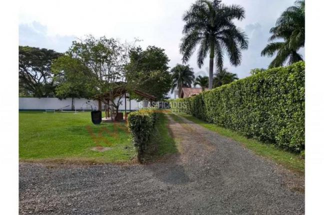 Lotes, Venta, 3 de Julio - $1.300.000.000