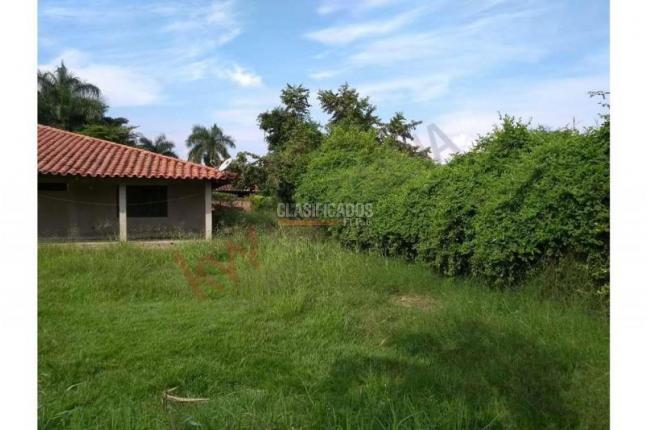 Lotes, Venta, 3 de Julio - $1.300.000.000