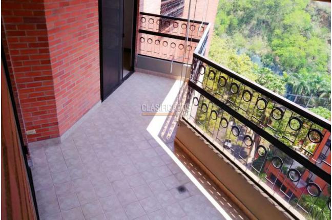 Apartamentos, Venta, Aguacatal - $1.400.000.000