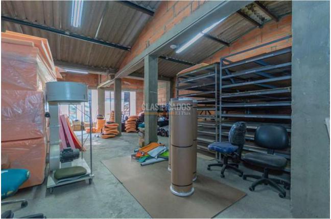 Edificios, Venta, Bretaña - $2.000.000.000