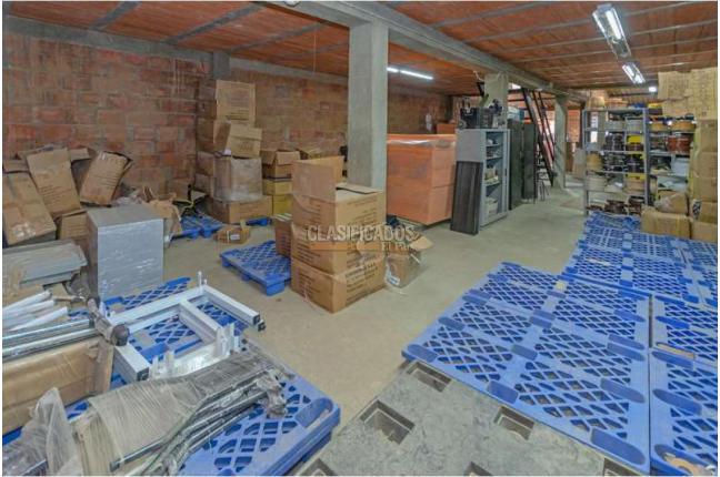 Edificios, Venta, Bretaña - $2.000.000.000