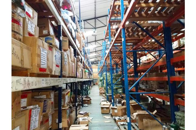 Locales y Bodegas, Alquiler, La Esmeralda - $20.636.000