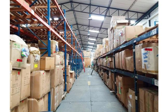 Locales y Bodegas, Venta, La Esmeralda - $11.497.200.000