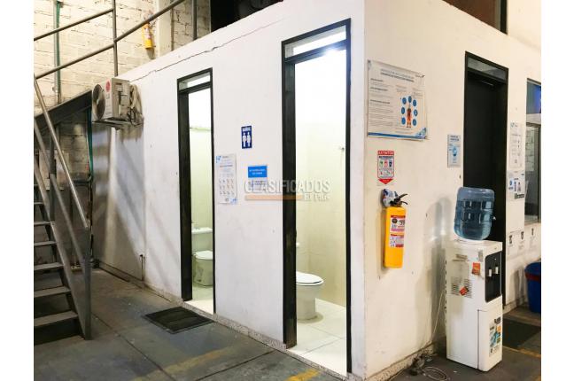 Locales y Bodegas, Alquiler, Industrial - $10.600.000