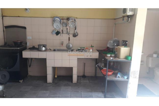 Casas, Venta, Industrial - $350.000.000