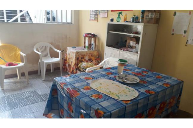 Casas, Venta, Industrial - $350.000.000