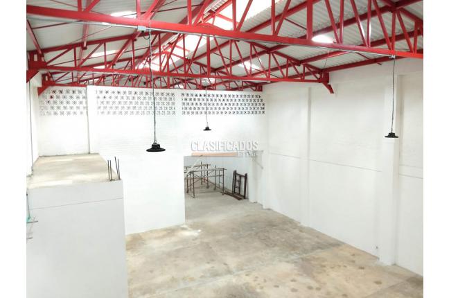 Locales y Bodegas, Alquiler, La Base - $9.000.000