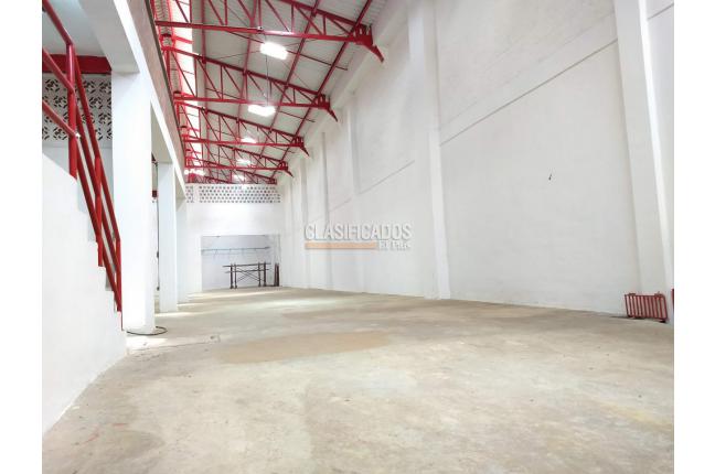 Locales y Bodegas, Alquiler, La Base - $9.000.000