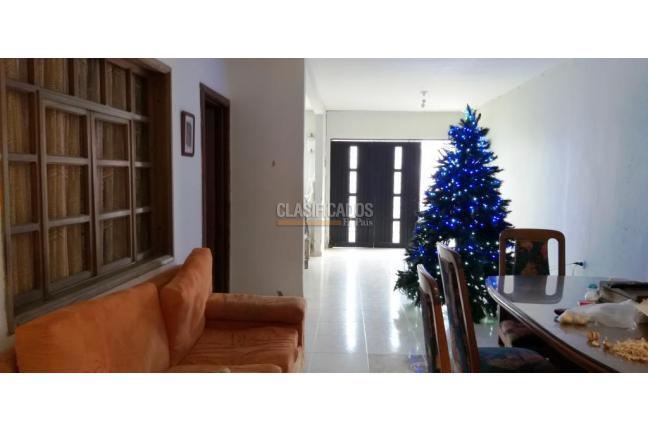 Casas, Venta, Saavedra Galindo - $550.000.000